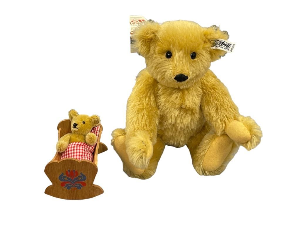 VINTAGE MOHAIR STEIFF COLLECTIBLE JONTED BEAR WITH CUB IN WOOD CRADDLE LIMITED EDITION #04688 (1 of 13)