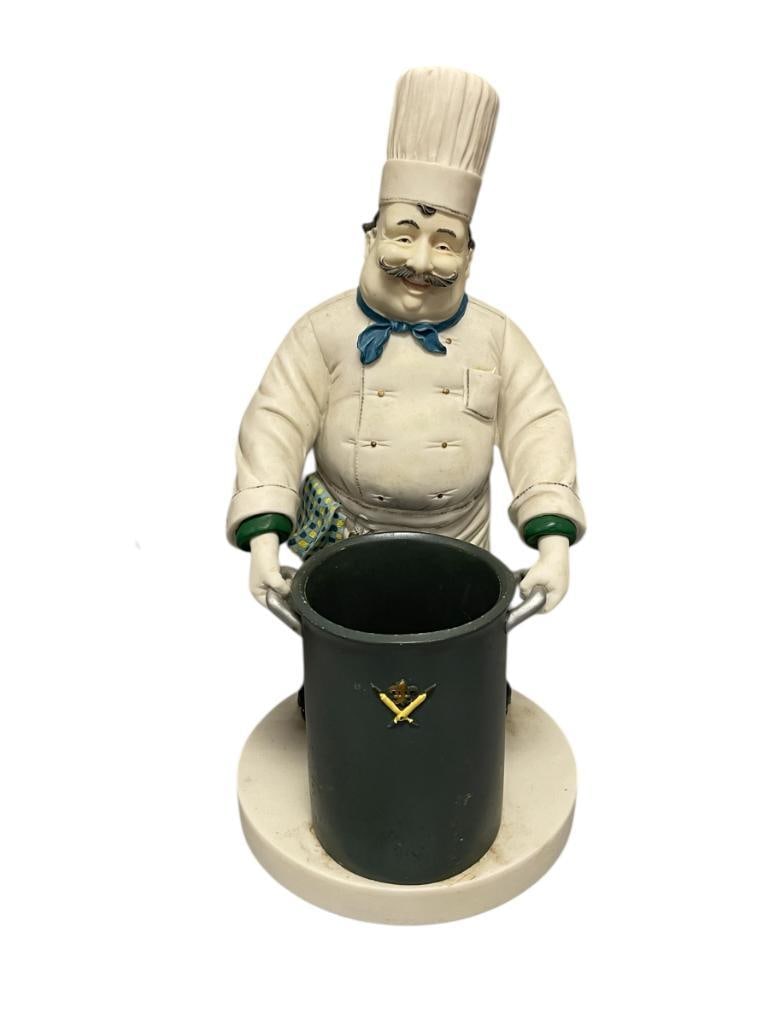TRACY D. FLICKINGER CAST RESIN CHEF FIGURAL UTENSIL KITCHEN: FLEUR DE LIS 1998, SHOWS LIGHT WEAR 15" H 