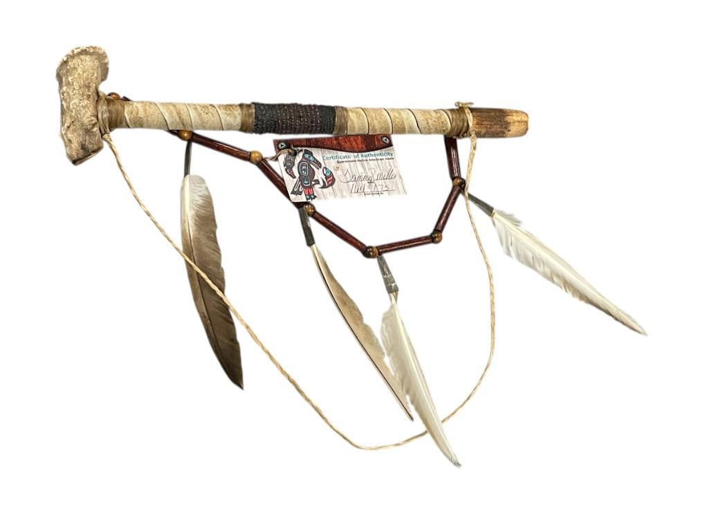 NATIVE AMERICAN TAMMY MILLS ARTISAN HANDMADE SMOKING PIPE FEATURING STAG SMOKING BOWL AND LEATHER (1 of 7)