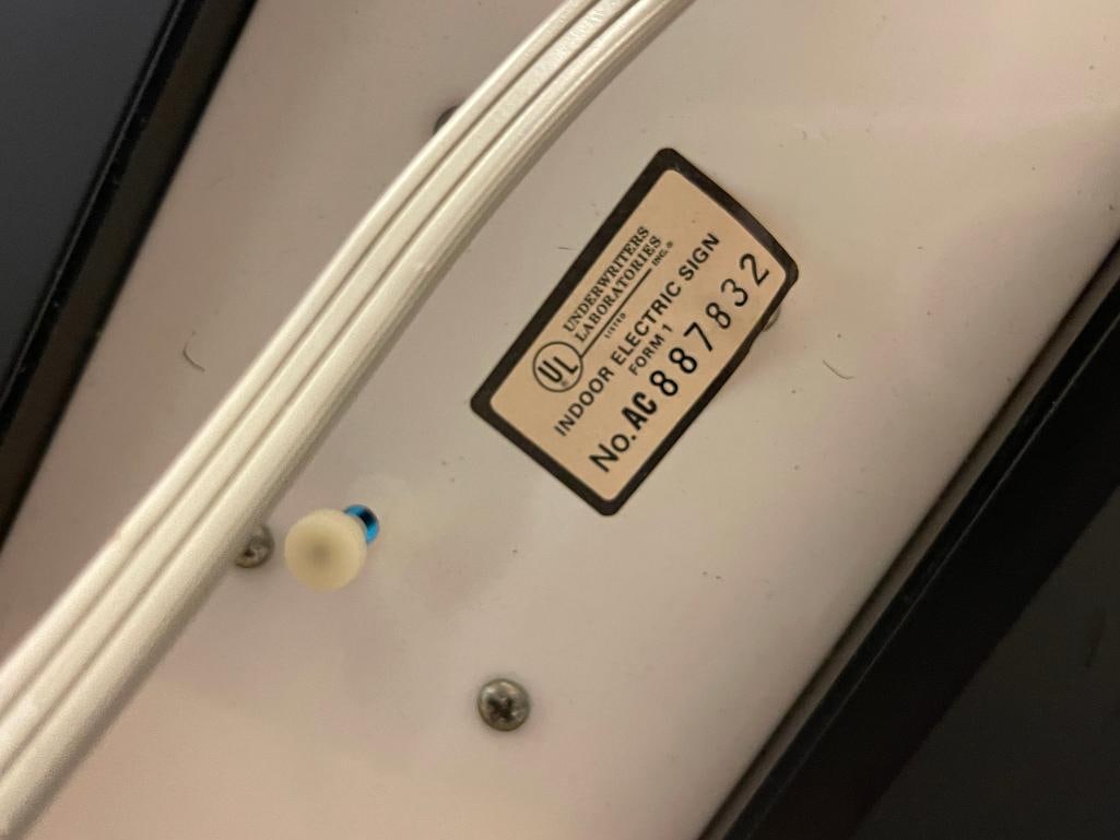 CIRCA 1985 ILLUMINATING COCA-COLA ELECTRIC ADVERTISMENT WALL CLOCK - 7