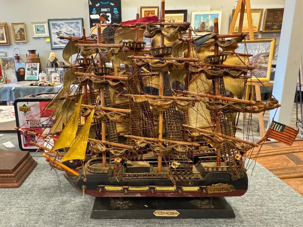 THREE VINTAGE PATINA WOODEN 3-MAST SAILING SHIP MODELS (1 of 20)