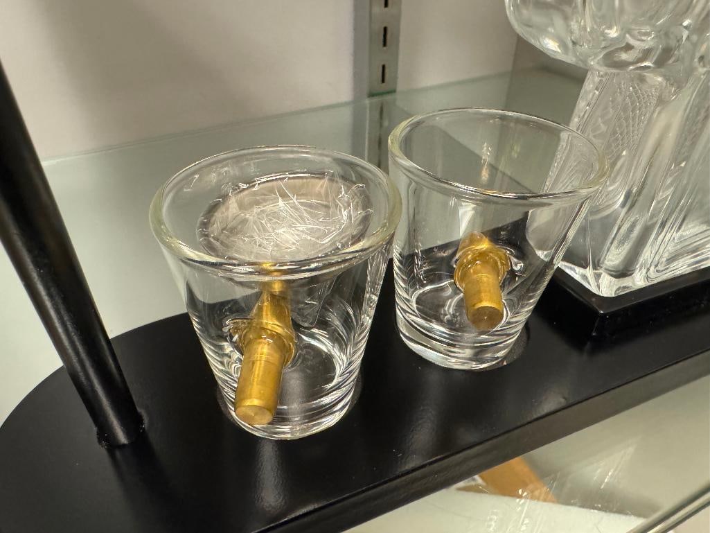 UNIQUE FIGURAL GLASS PISTOL LIQUOR DECANTER WITH TWO SHOT GLASSES - 6