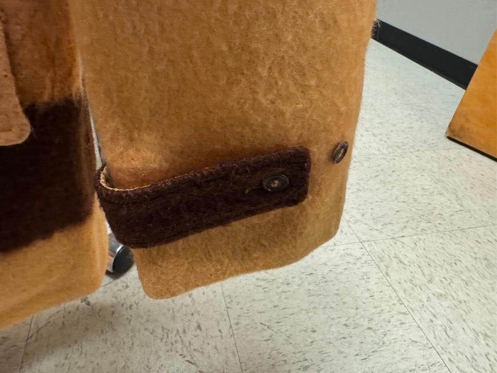 VINTAGE ABERCOMBIE & FITCH HUDSON'S BAY COMPANY POINT BLANKET MACKINAW WOOL COAT WITH BROWN STRIPES - 14