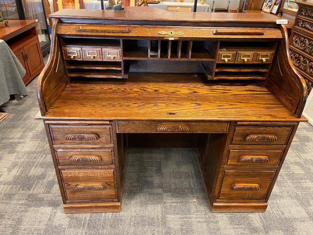 VINTAGE MARK WAYNE DARK STAINED OAK ROLL TOP DESK - 2