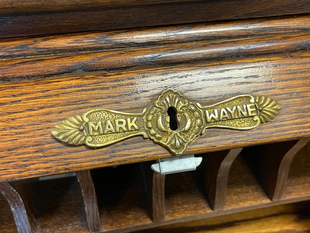 VINTAGE MARK WAYNE DARK STAINED OAK ROLL TOP DESK - 9