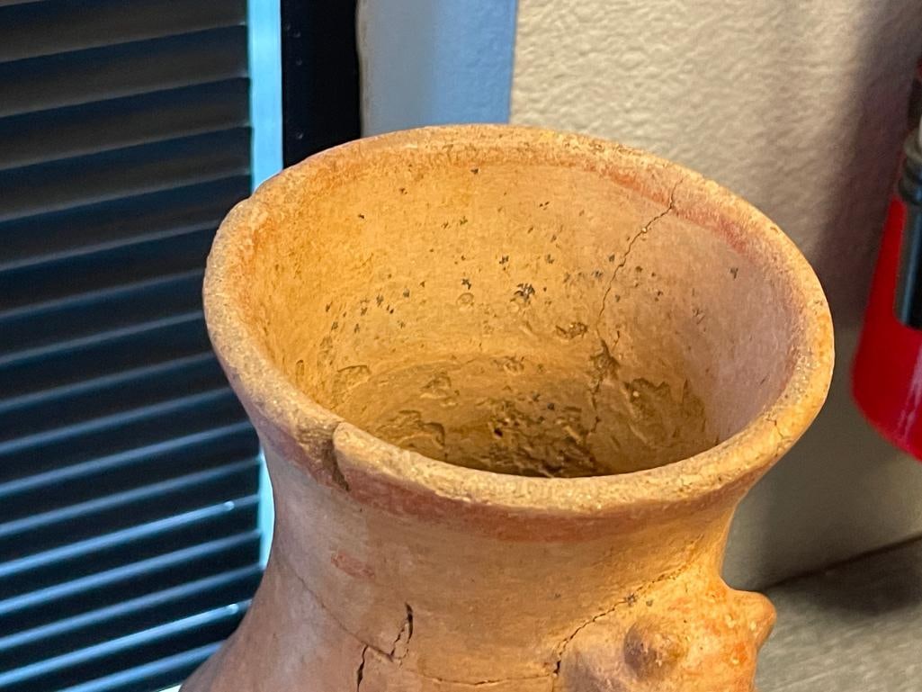 PRE-COLUMBIAN TERRACOTA THREE-FOOTED VESSEL EFFIGY FIGURAL POLYCHROME - 4