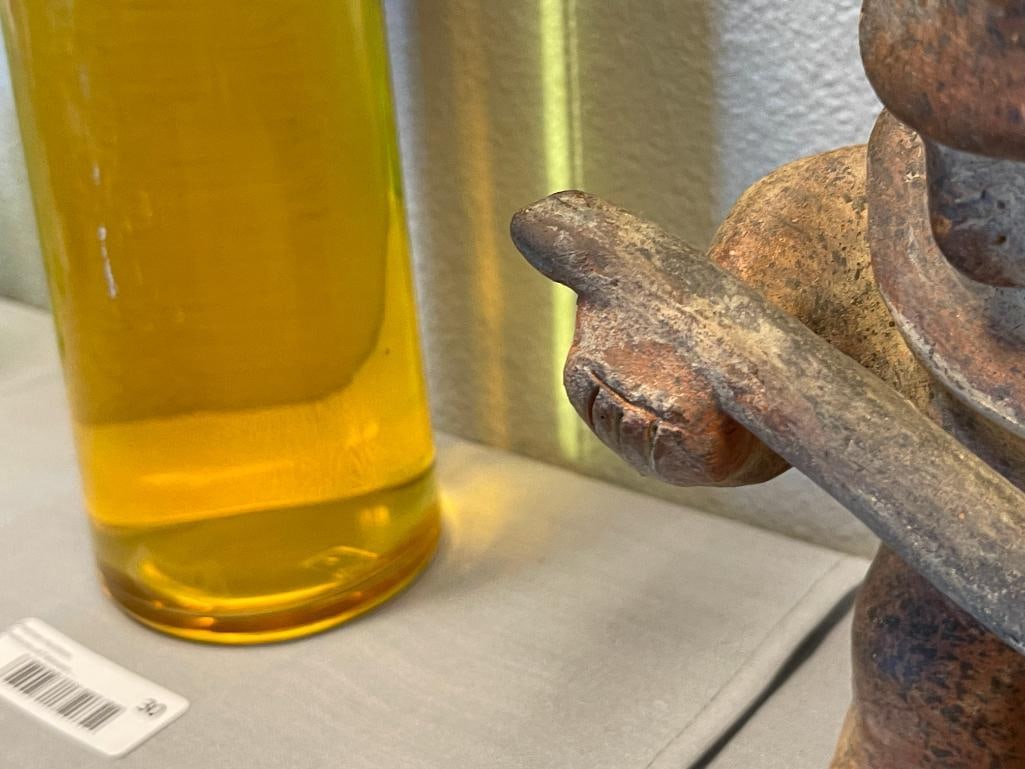 JALISCO STANDING WARRIOR TERRACOTS SCULPTURE - 4