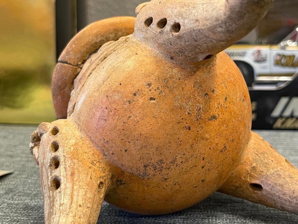 PRE-COLUMBIAN POTTERY THREE-FOOTED BOWL / BRAZIER - 7