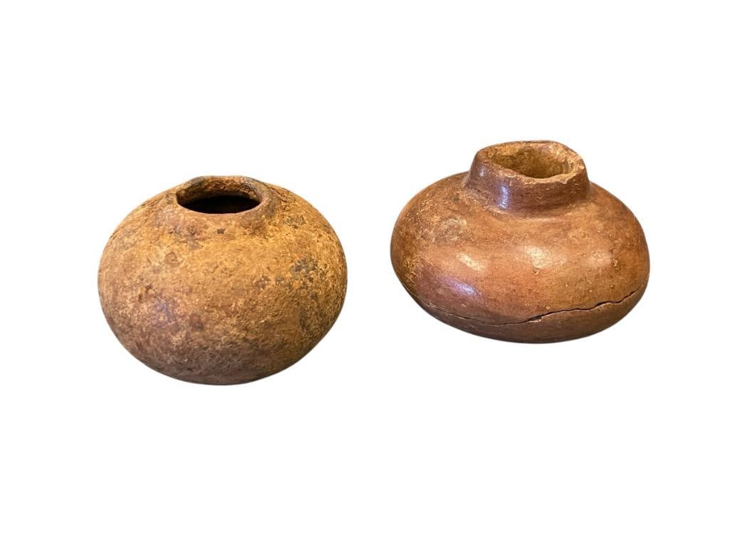 PRE-COLUMBIAN ANCIENT MINIATURE ROUND BOTTOM POTTERY BOWLS / ARTIFACTS (1 of 7)
