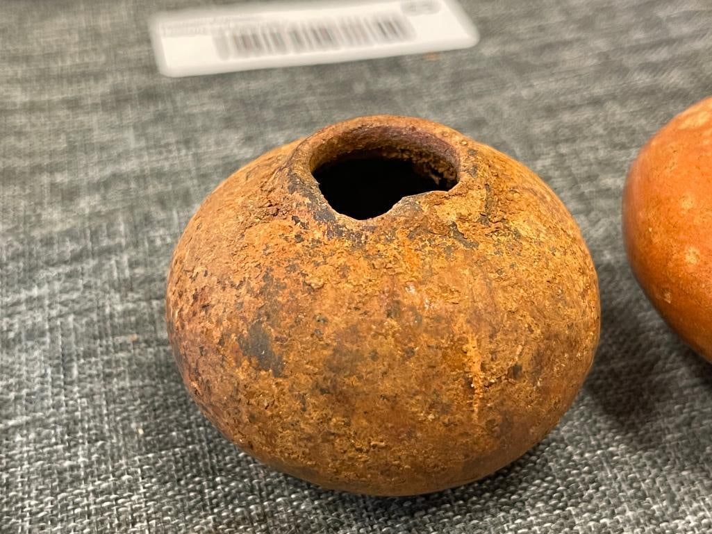 PRE-COLUMBIAN ANCIENT MINIATURE ROUND BOTTOM POTTERY BOWLS / ARTIFACTS - 7