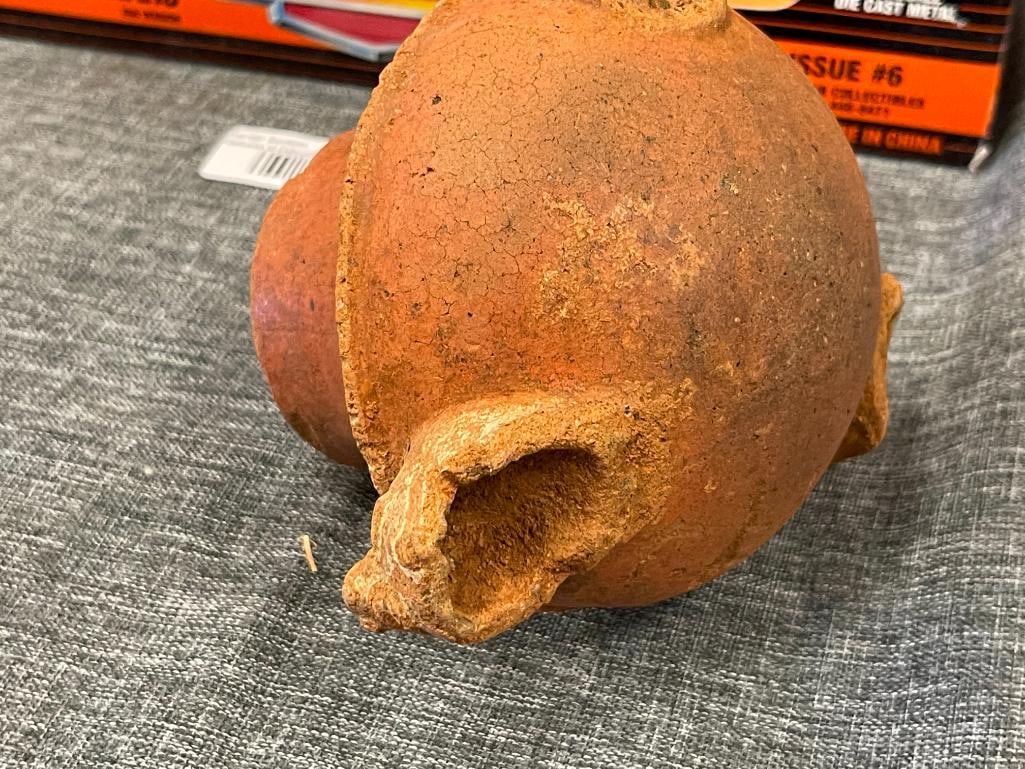 ANCIENT PRE-COLUMBIAN THREE-FOOTED VESSEL - 6