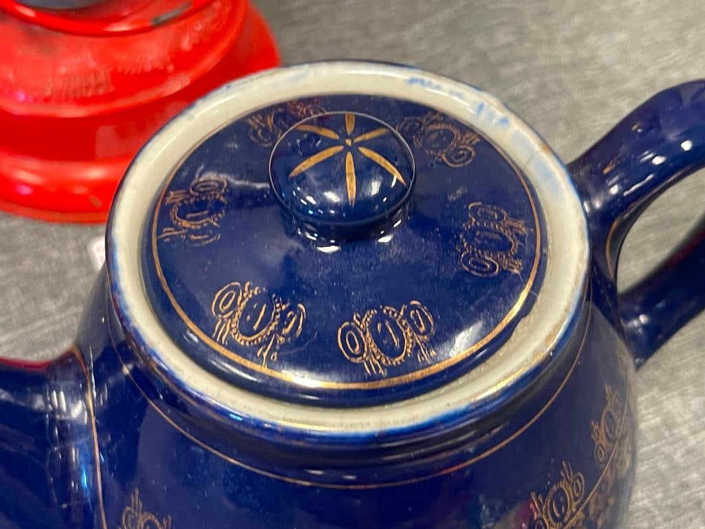 VINTAGE WELLER WARE POTTERY PORCELAIN COBALT BLUE AND GILT TEA POT - 3