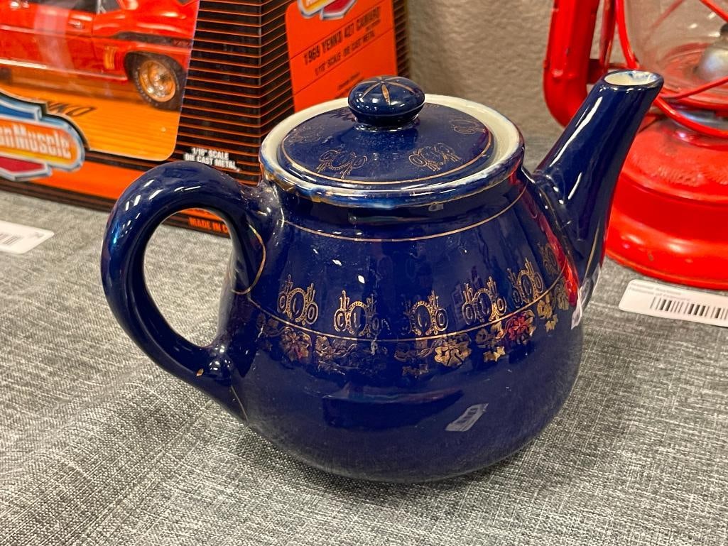 VINTAGE WELLER WARE POTTERY PORCELAIN COBALT BLUE AND GILT TEA POT - 5