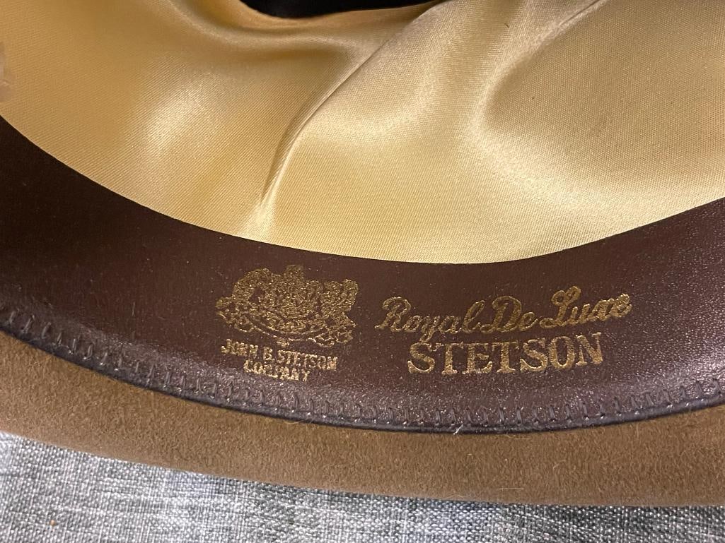 VINTAGE STETSON ROYAL DELUXE WOOL FELT OLIVE GREEN FEDORA SIZE 7 - 5