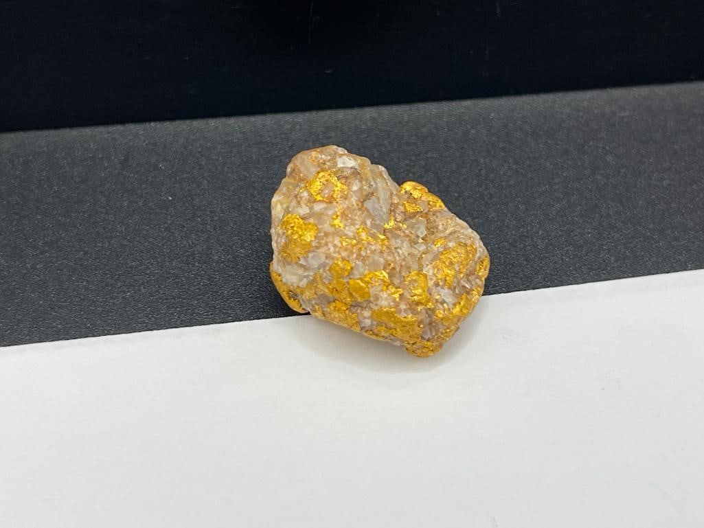 IMPRESSIZE GOLD NUGGET AND QUARTZ SPECIMEN - 6