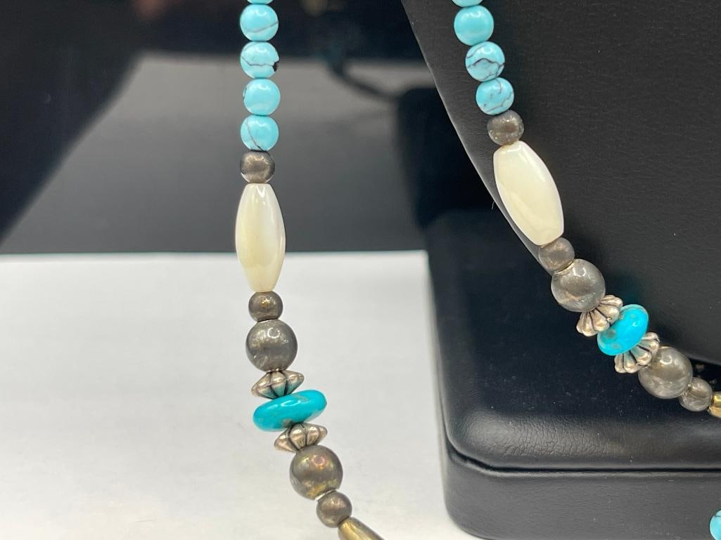 VINTAGE SILVER PLATED AND SIMULATED TURQUOISE FEATHER DREAMCATCHER PENDANT NECKLACE - 4