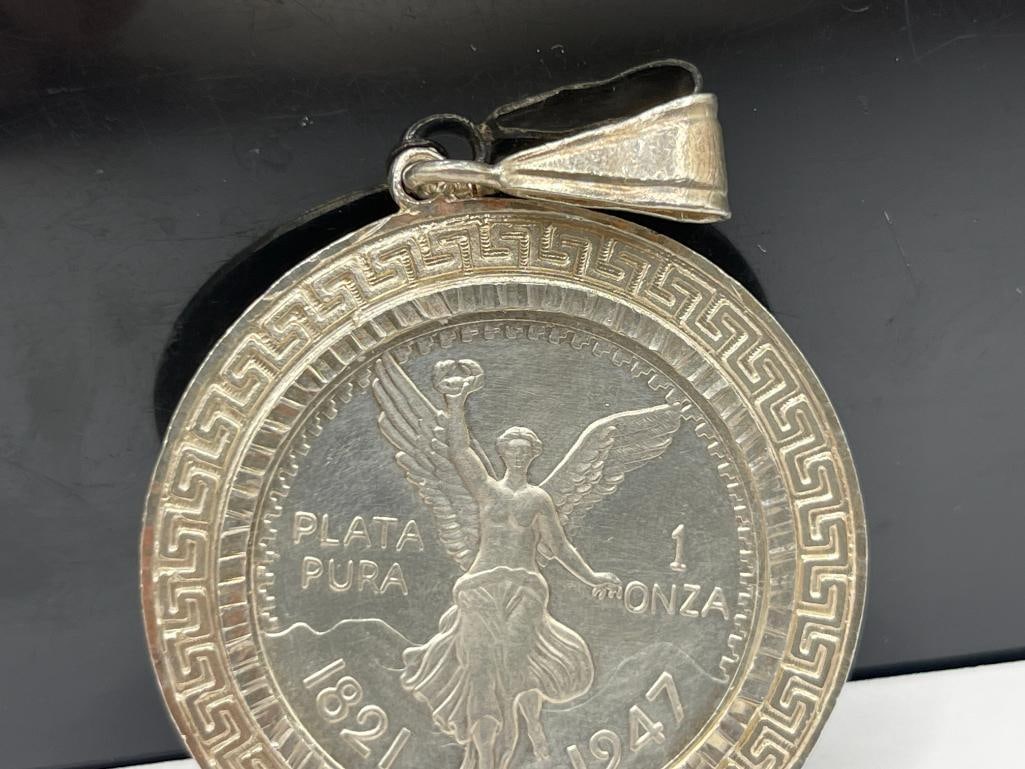 1947 MEXICO COMMEMORATIVE .999 FINE SILVER MEDALLION ENCASED IN STERLING SILVER PENDANT - 2