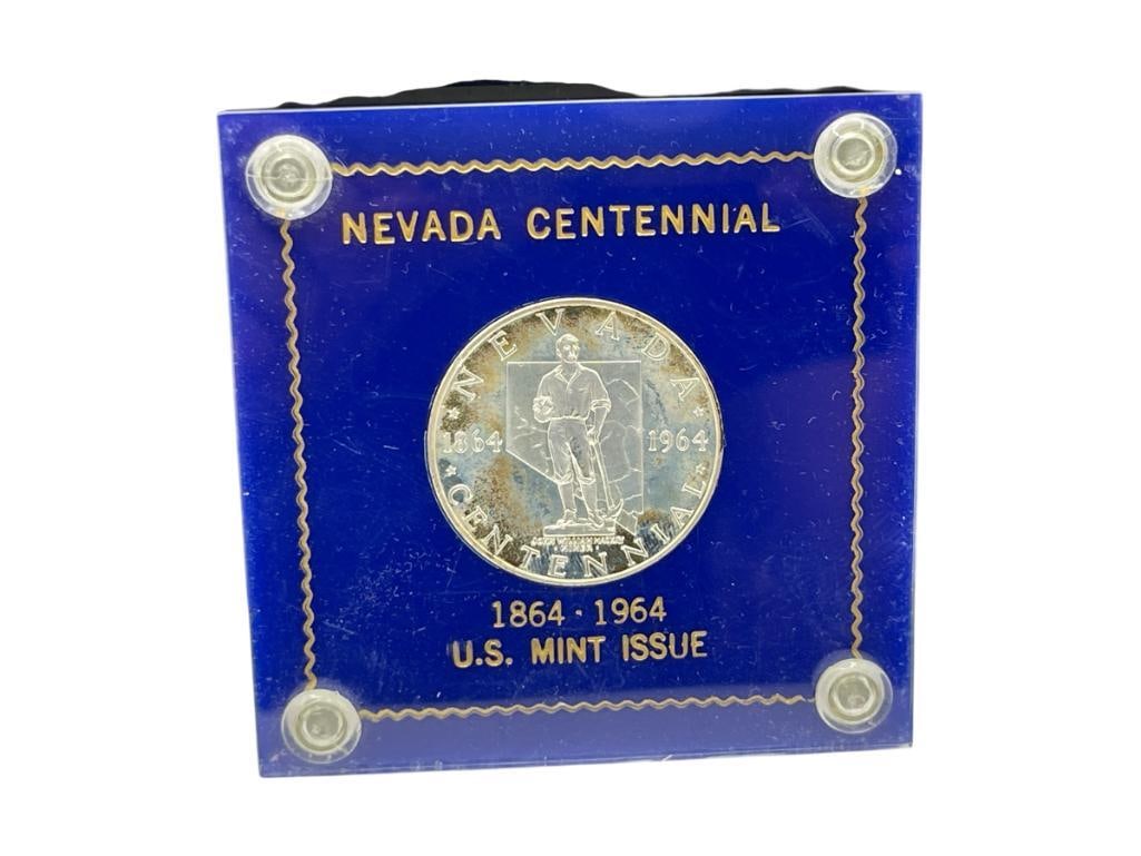 1964 U.S. NEVADA CENTENNIAL 36TH STATE COMMEMORATIVE SILVER COIN IN HARD PLASTIC CASE: 90% SILVER 19.7 GRAMS 