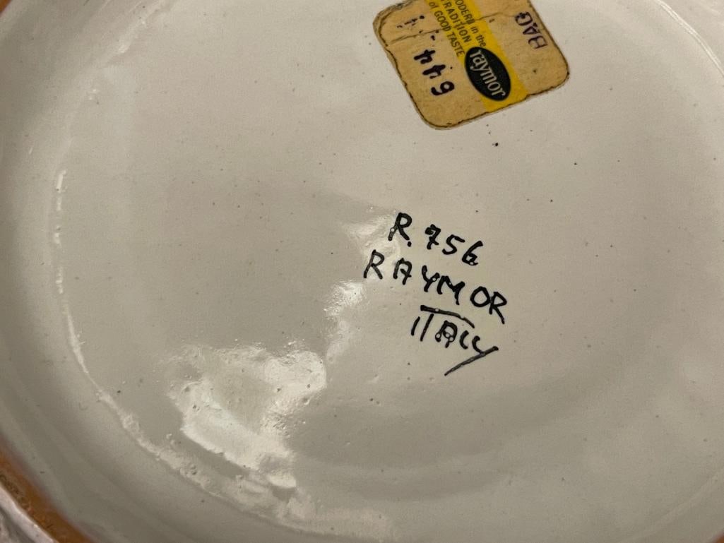 VINTAGE MID-CENTURY 1960'S ITALIAN POTTERY JAR DESIGNED BY ALVINO BAGNI FOR RAYMOR WITH WOODEN LID - 5