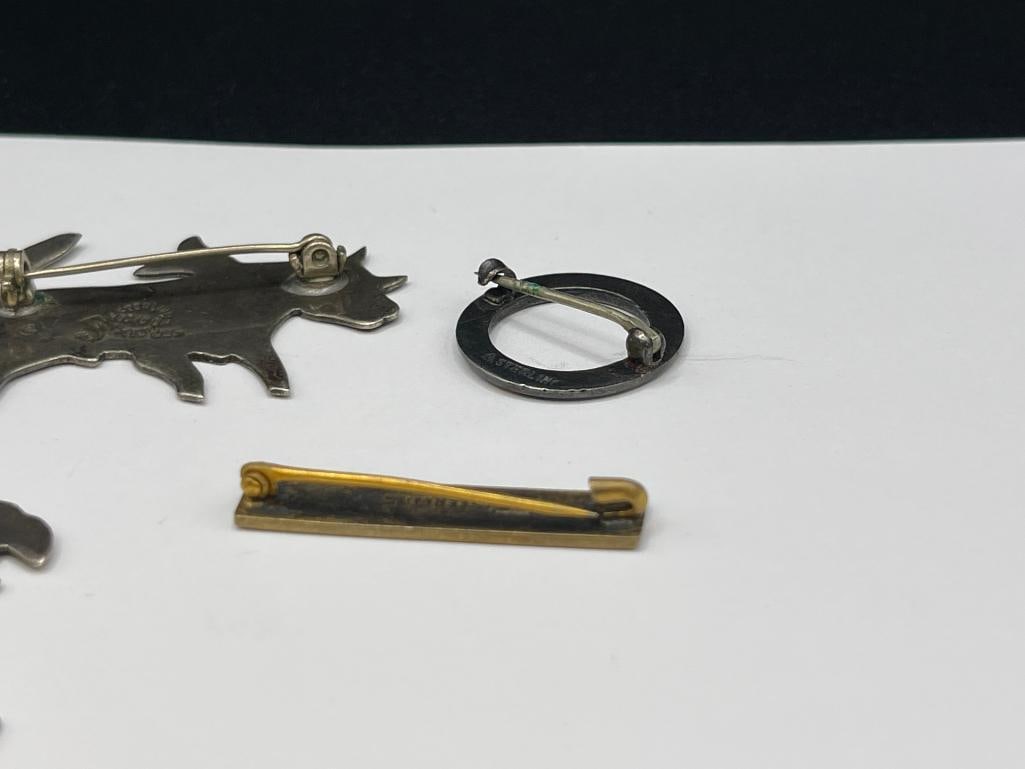 FIVE VINTAGE ENAMELED STERLING SILVER BROOCHES INCLUDING ONE MARKED NORWAY - 7