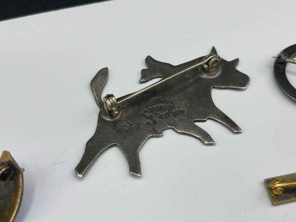 FIVE VINTAGE ENAMELED STERLING SILVER BROOCHES INCLUDING ONE MARKED NORWAY - 9