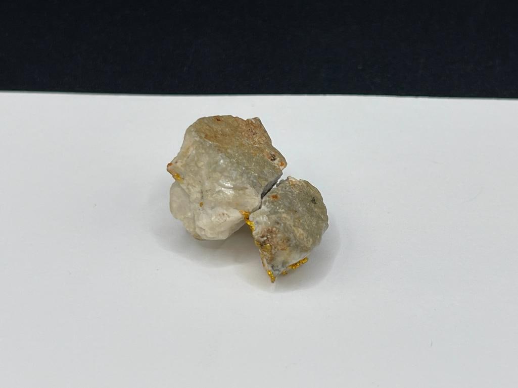 IMPRESSIVE CRYSTALINE GOLD AND QUARTZ NATURAL SPECIMEN - 7