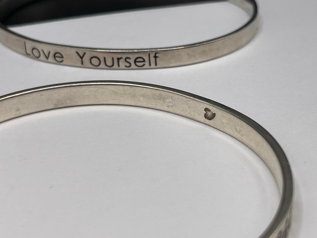 THREE DESIGNER SIGNED STERLING SILVER INPSIRATIONAL QUOTE BANGLE BRACELETS - 5