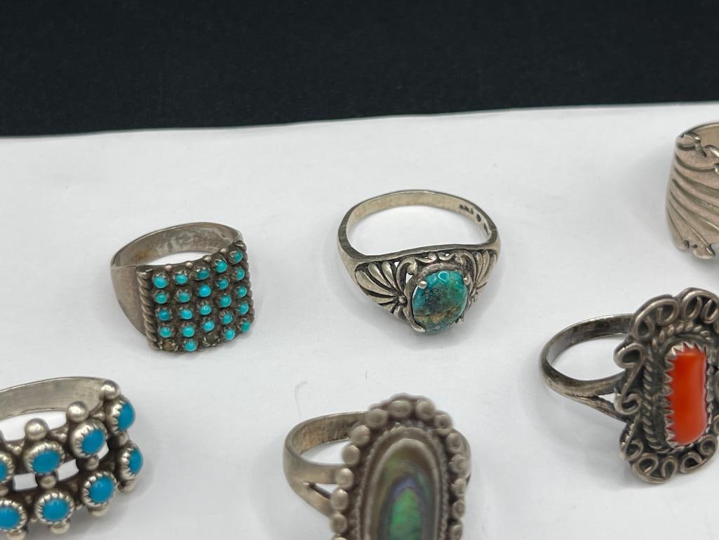 10 VINTAGE STERLING SILVER RINGS INCLUDING NAVAJO TURQUOISE DESIGNS AND MEXICO MADE PIECES - 3