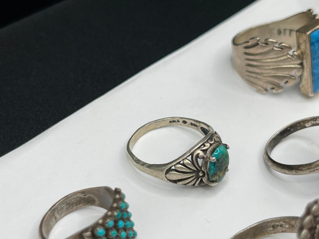 10 VINTAGE STERLING SILVER RINGS INCLUDING NAVAJO TURQUOISE DESIGNS AND MEXICO MADE PIECES - 9