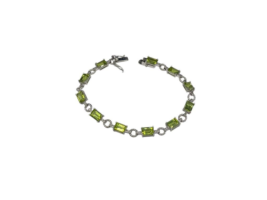 STUNNING STERLING SILVER AND EMERALD CUT PERIDOT LINK BRACELET (1 of 5)