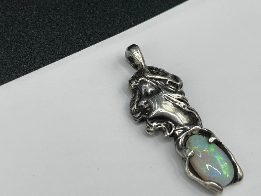 VINTAGE ART NOUVEAU STERLING SILVER WOMAN'S FACE AND OVAL CABOCHON OPAL PENDANT - 3