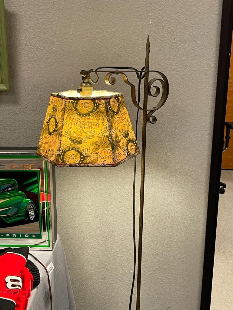 20TH CENTURY SCROLL ART BRIDGE LAMP - 2
