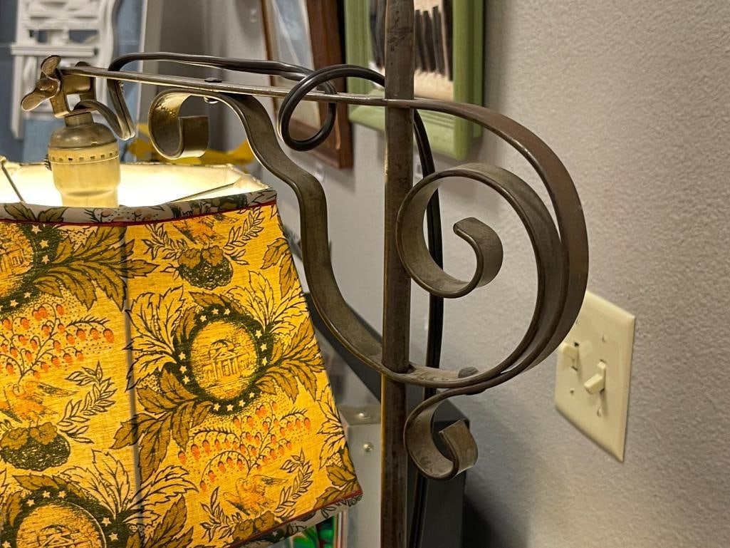 20TH CENTURY SCROLL ART BRIDGE LAMP - 5