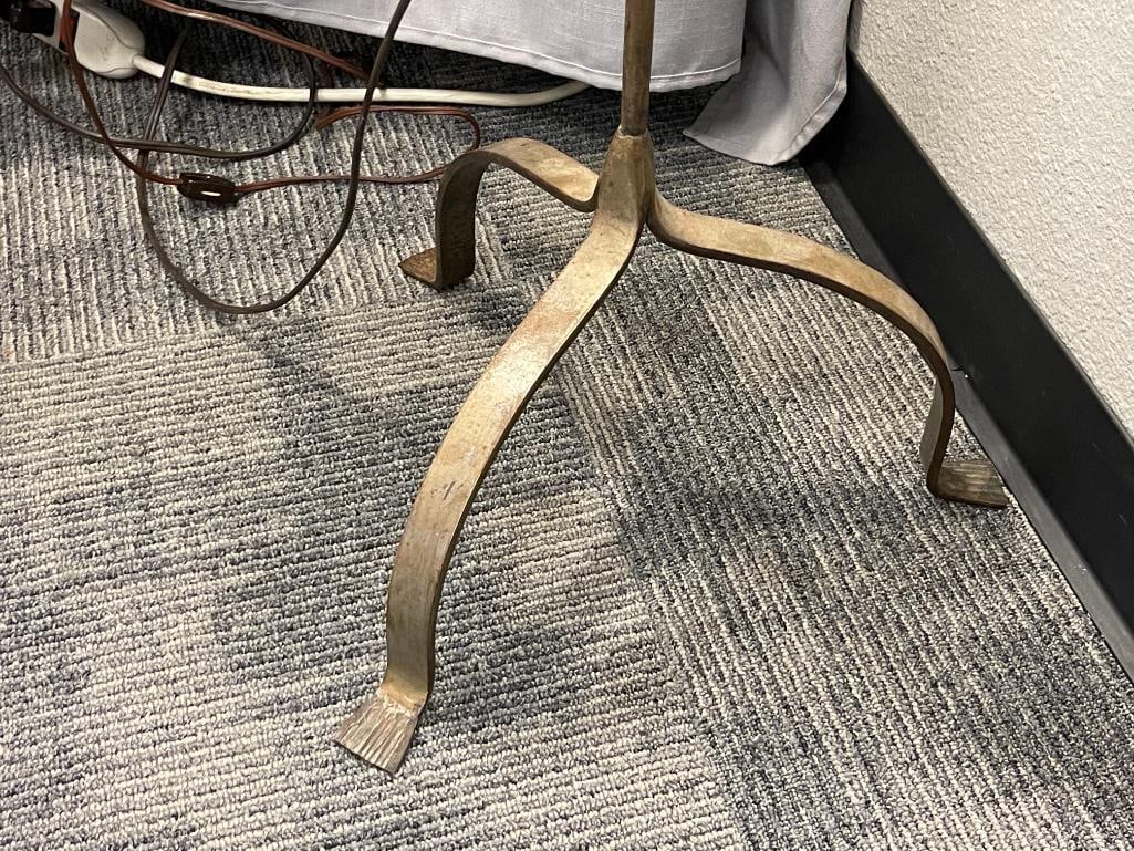 20TH CENTURY SCROLL ART BRIDGE LAMP - 6