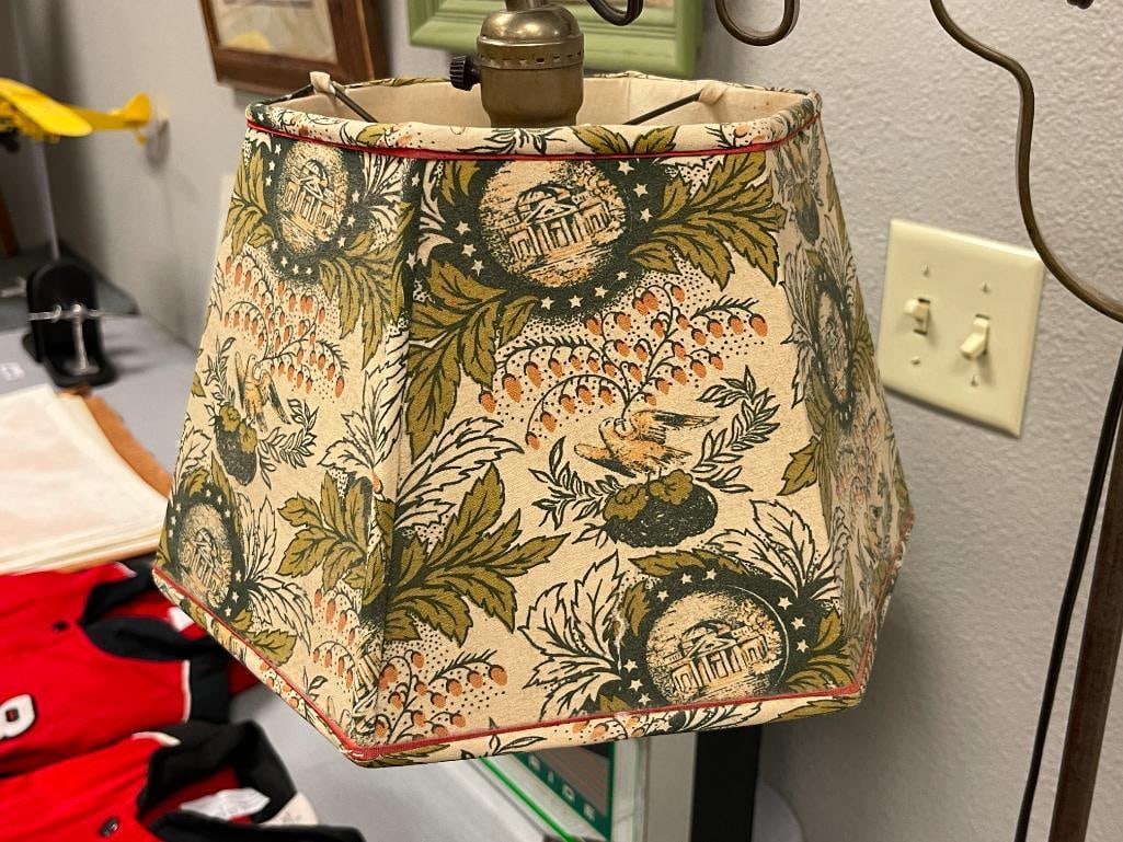 20TH CENTURY SCROLL ART BRIDGE LAMP - 8