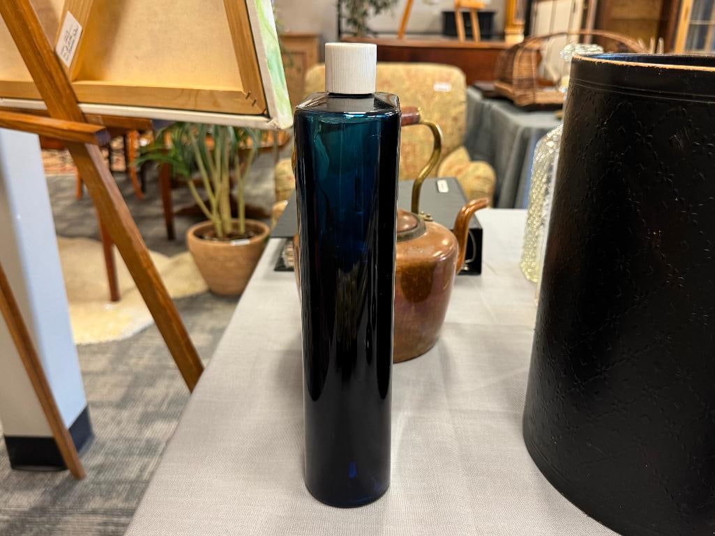 DEPARTMENT STORE PERFUME / PARFUME FACTICE OSCAR DE LA RENTA LARGE DISPLAY FRAGRANCE BOTTLE - 5