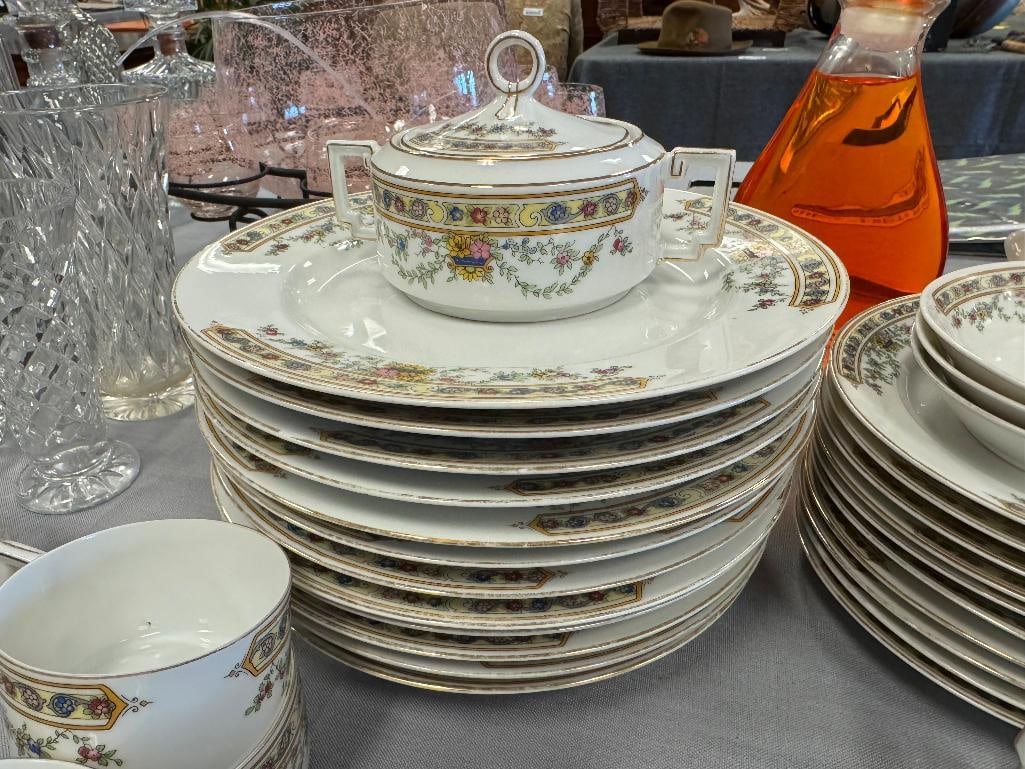 HEINRICJ & CO SELB BAVARIA IMPERIAL CHINA SET 10899 / HC26 - 13