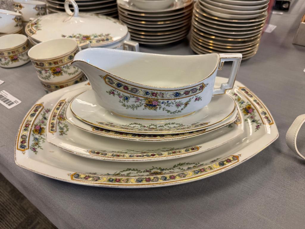 HEINRICJ & CO SELB BAVARIA IMPERIAL CHINA SET 10899 / HC26 - 17