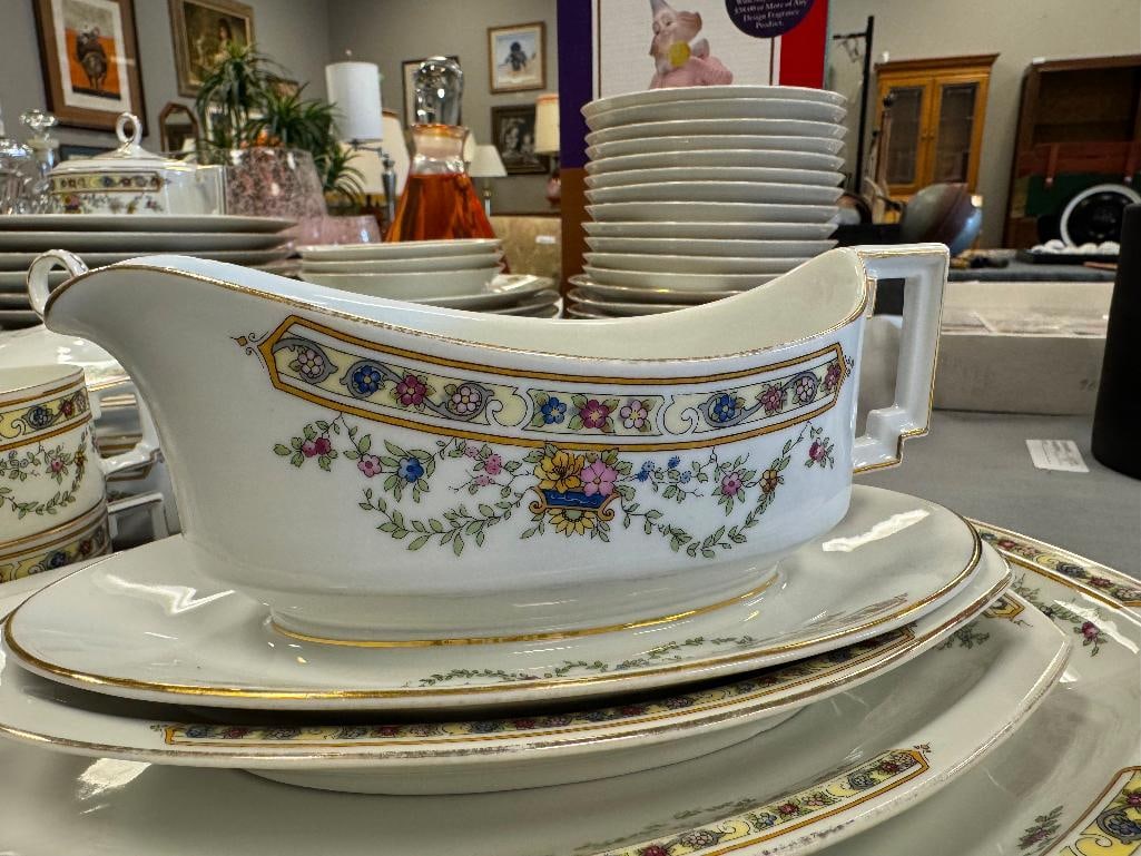 HEINRICJ & CO SELB BAVARIA IMPERIAL CHINA SET 10899 / HC26 - 18