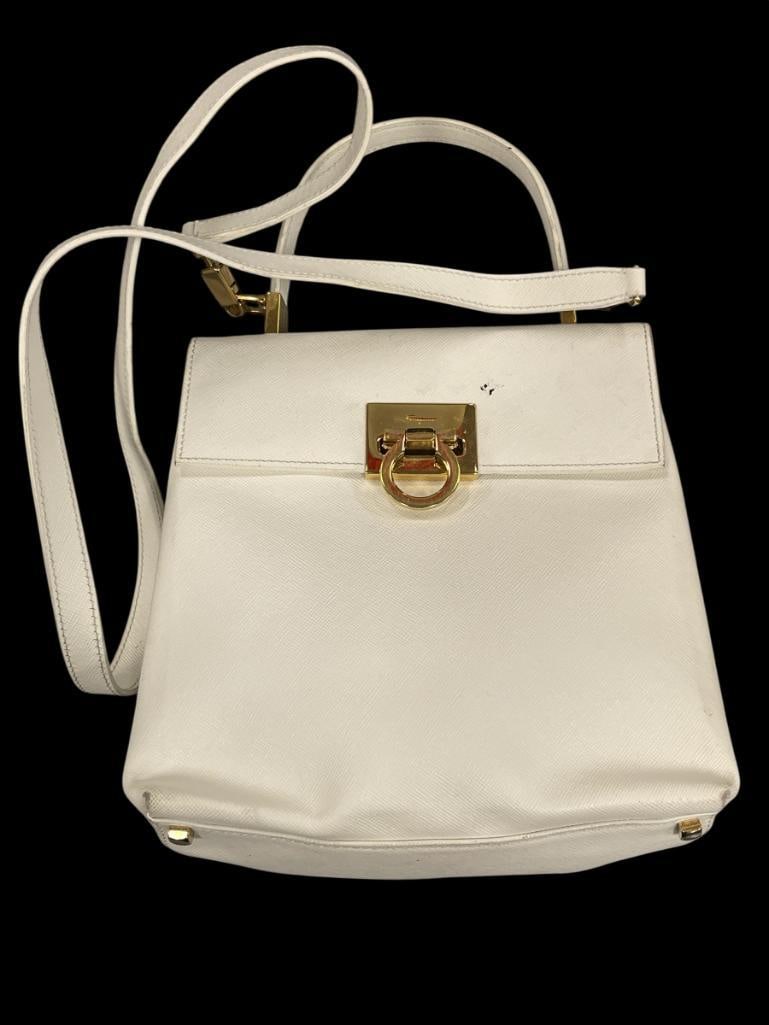 SALVATORE FERRAGAMO 2-WAY HANDBAG NO. AQ-21 0160 WHITE LEATHER BRASS HARDWARE MADE IN ITALY (1 of 9)