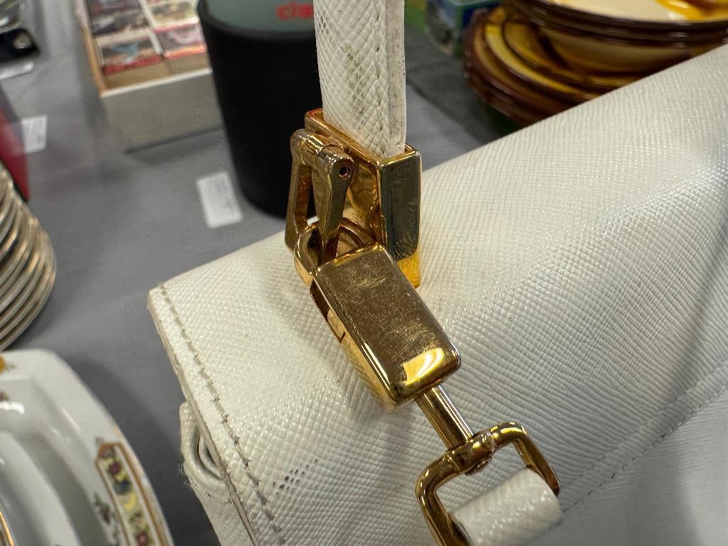 SALVATORE FERRAGAMO 2-WAY HANDBAG NO. AQ-21 0160 WHITE LEATHER BRASS HARDWARE MADE IN ITALY - 7