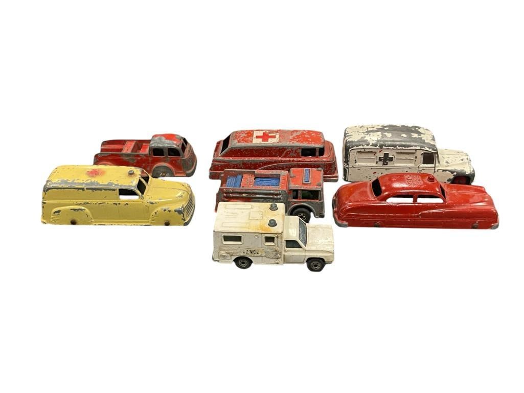 VINTAGE HOTWHEELS, MATCHBOX, DINKY TOYS, AND TOOTSIE TOY DIE-CAST TOY CARS (1 of 1)