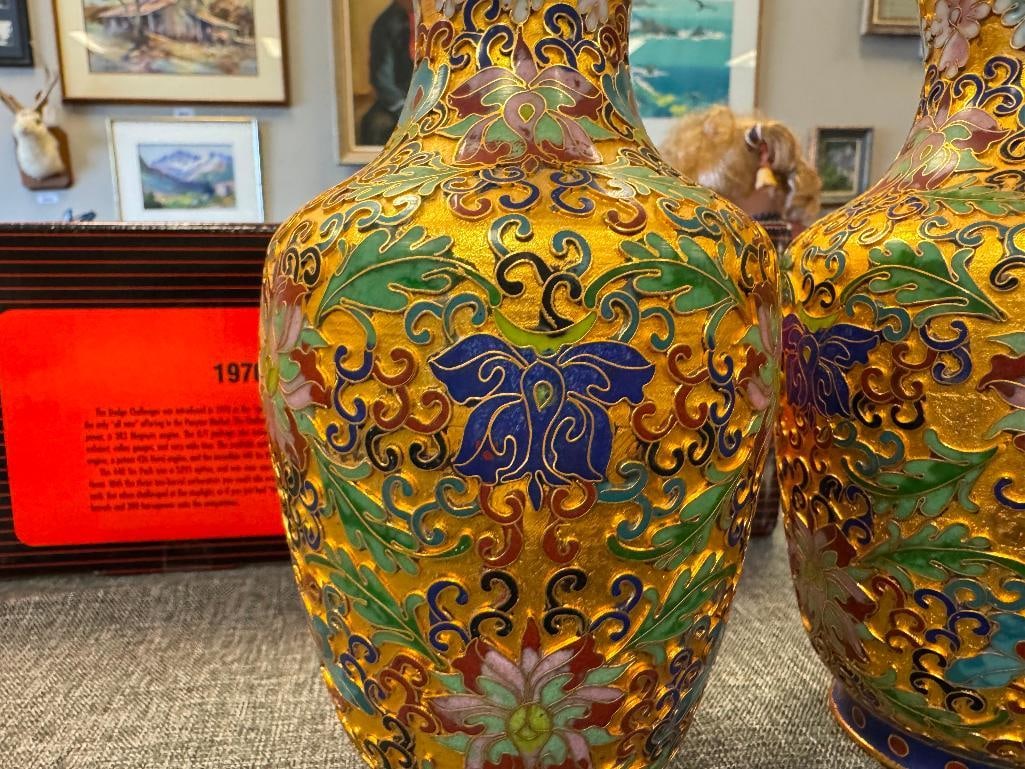 VINTAGE PAIR OF CHINESE CLOISONNE ENAMEL VASES INTRICATE FLORAL AND FOLIATE MOTIFS - 5
