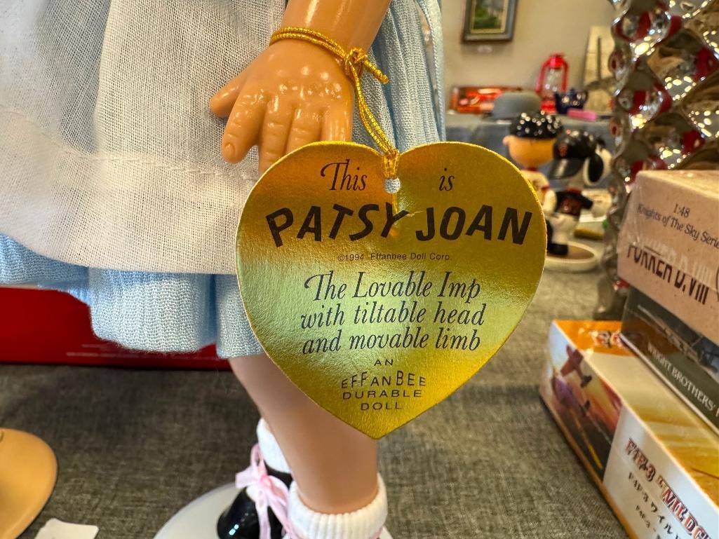 VINYL, COMPOSITE, AND PORCELAIN DOLLS EFFANBEE AND ELKE HUTCHENS DOLLS - 15