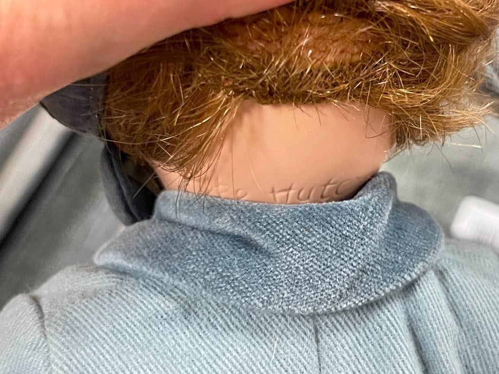 VINYL, COMPOSITE, AND PORCELAIN DOLLS EFFANBEE AND ELKE HUTCHENS DOLLS - 18