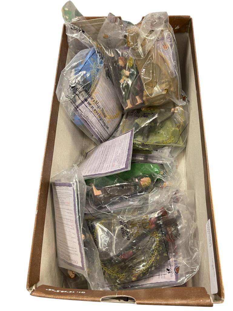 2000 LORD OF THE RINGS BURGER KING HAPPY MEAL TOYS ALL SEALED: INCLUDES COMPLETE SET AND 7 ADDITIONAL PIECES
