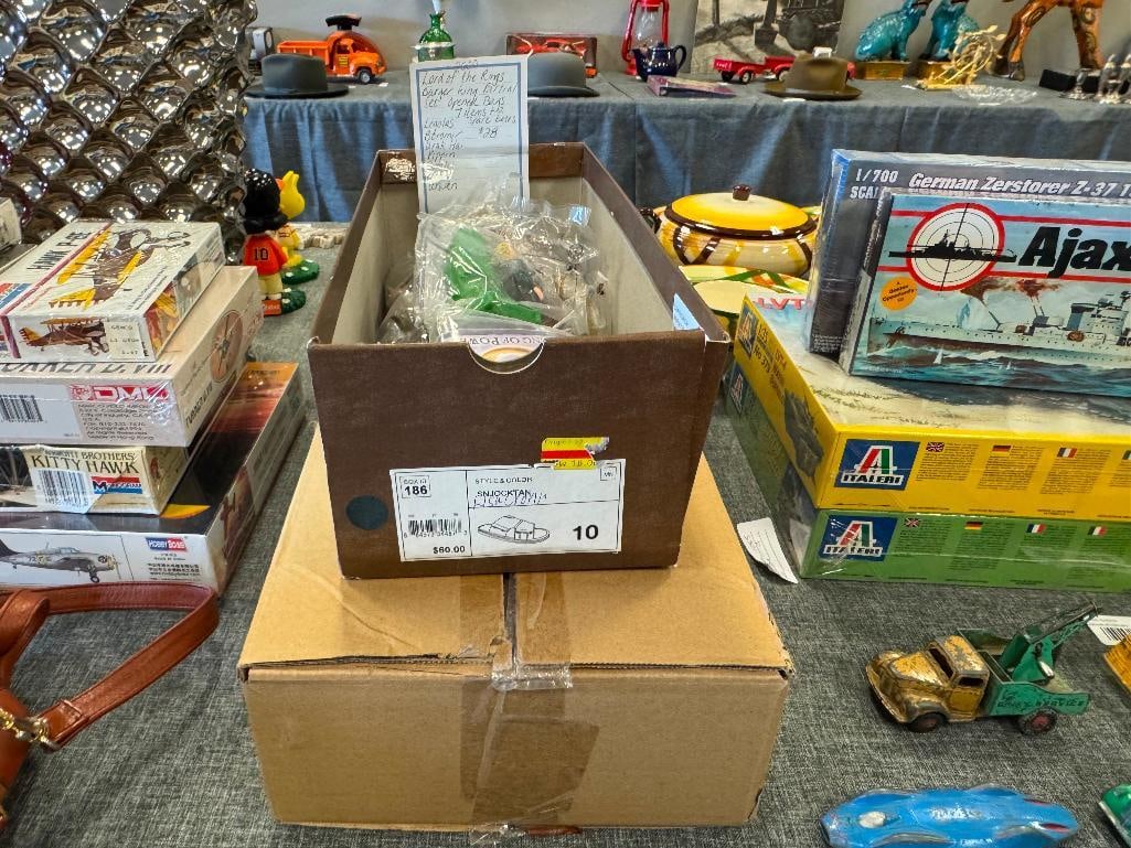 2000 LORD OF THE RINGS BURGER KING HAPPY MEAL TOYS ALL SEALED - 2