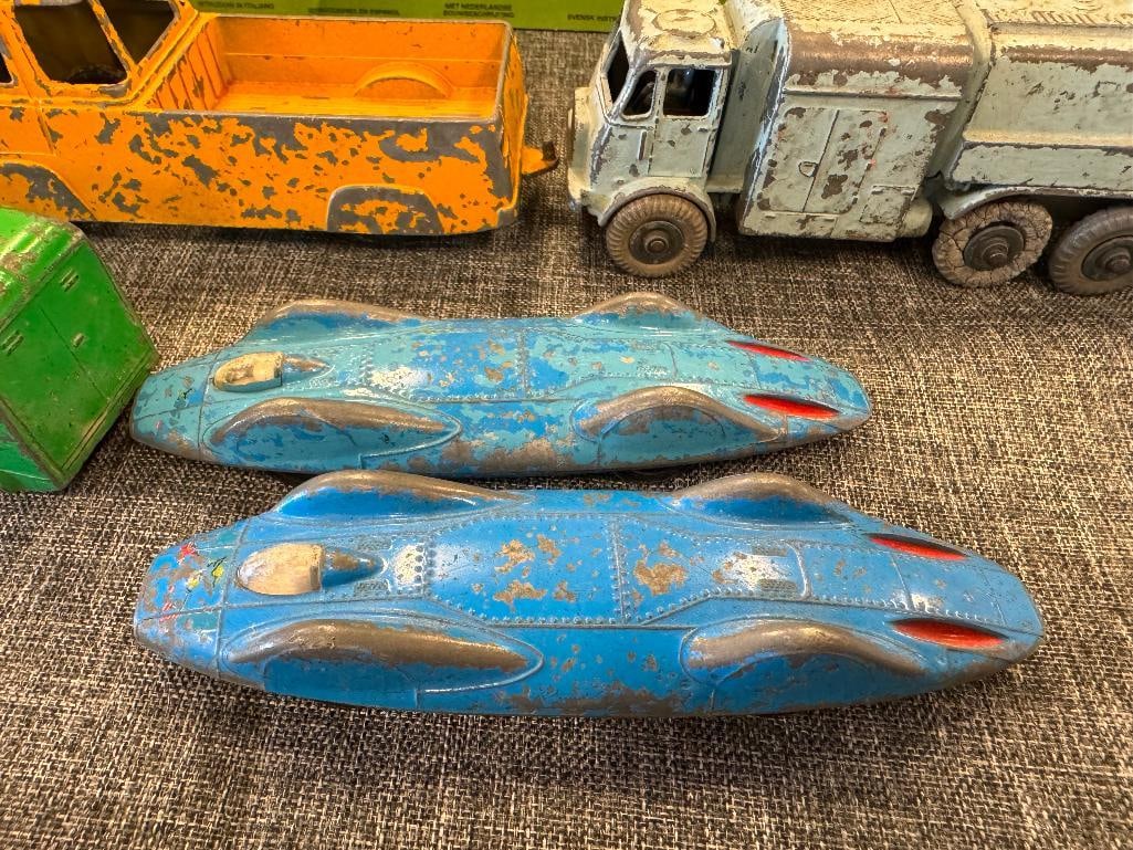 VINTAGE DINKY, CORGI, AND TOOTSIE TOY DIE-CAST CARS - 8