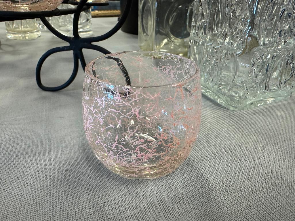 CLEAR GLASS AND PINK PLATTER PUNCHBOWL AND MUGS WITH BLACK METAL WIRE STAND AND ACRYLIC LADDLE - 3