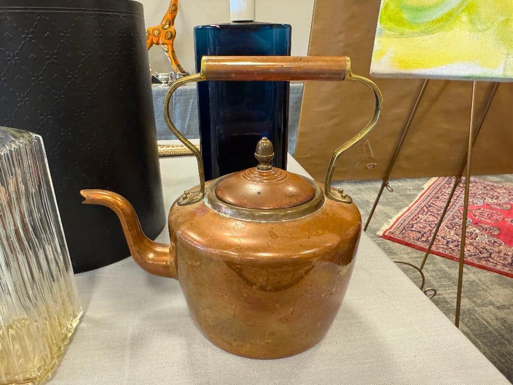 20TH CENTURY COPPER TEA KETTLE WITH BRASS HANDLE - 8